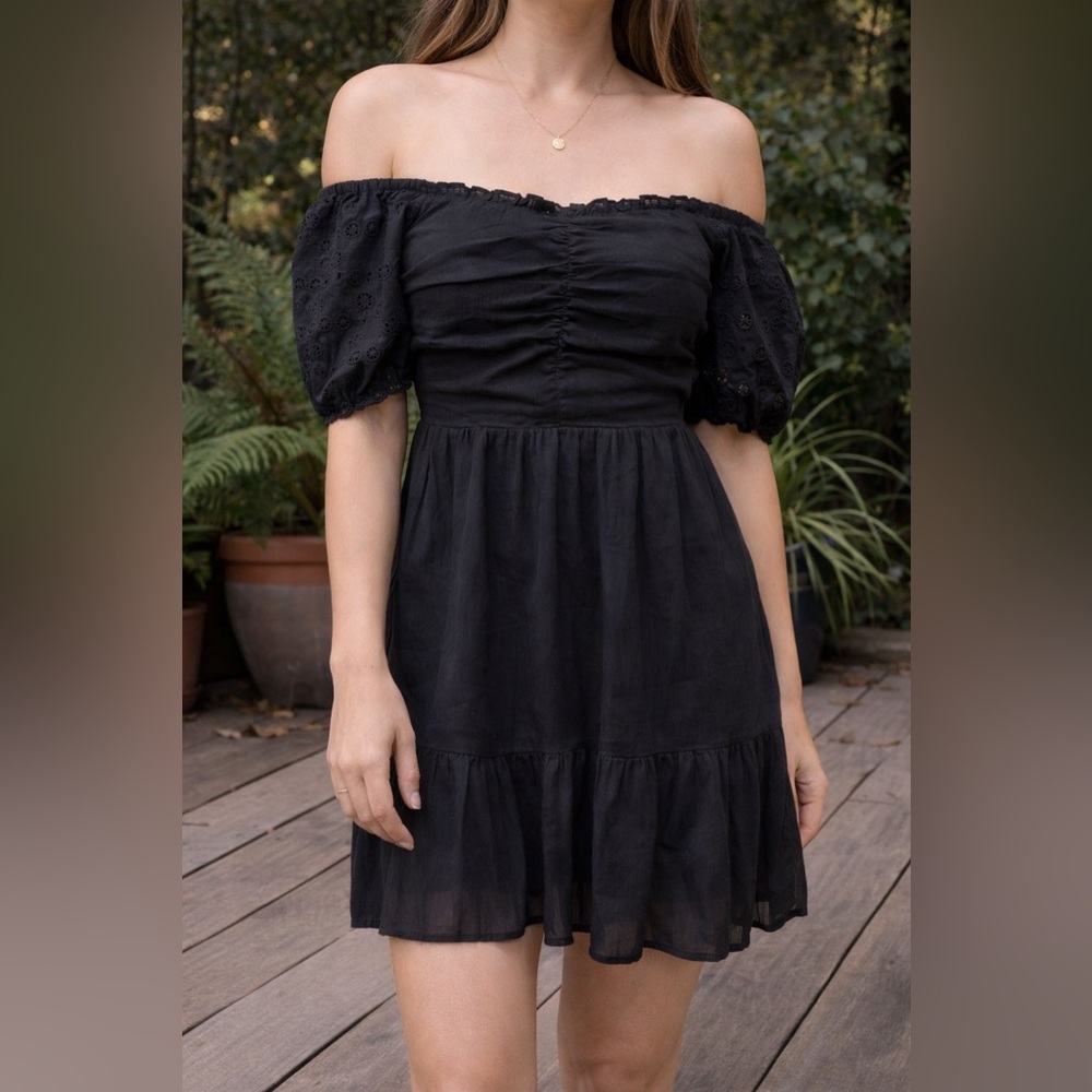 Black eyelet puff-sleeve cottagecore mini dress | romantic vintage Small - Picture 1 of 6
